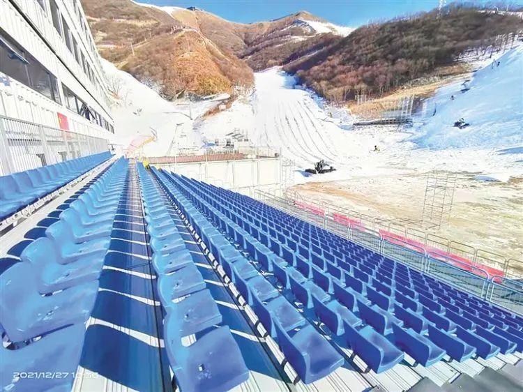 创造低碳运动环境的建筑-气膜体育馆(图1)